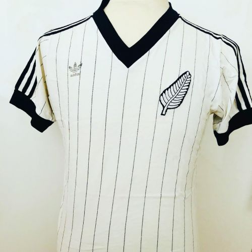 پیراهن پیراهن New Zealand ۱۹۸۲